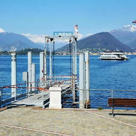 Casa Fiorita: Leggiuno 100 Meters From Lake Apartment With Shared Pool - Happy Rentals Διαμέρισμα