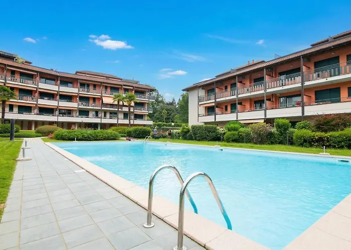 Casa Fiorita Pool And - Happy * Leggiuno